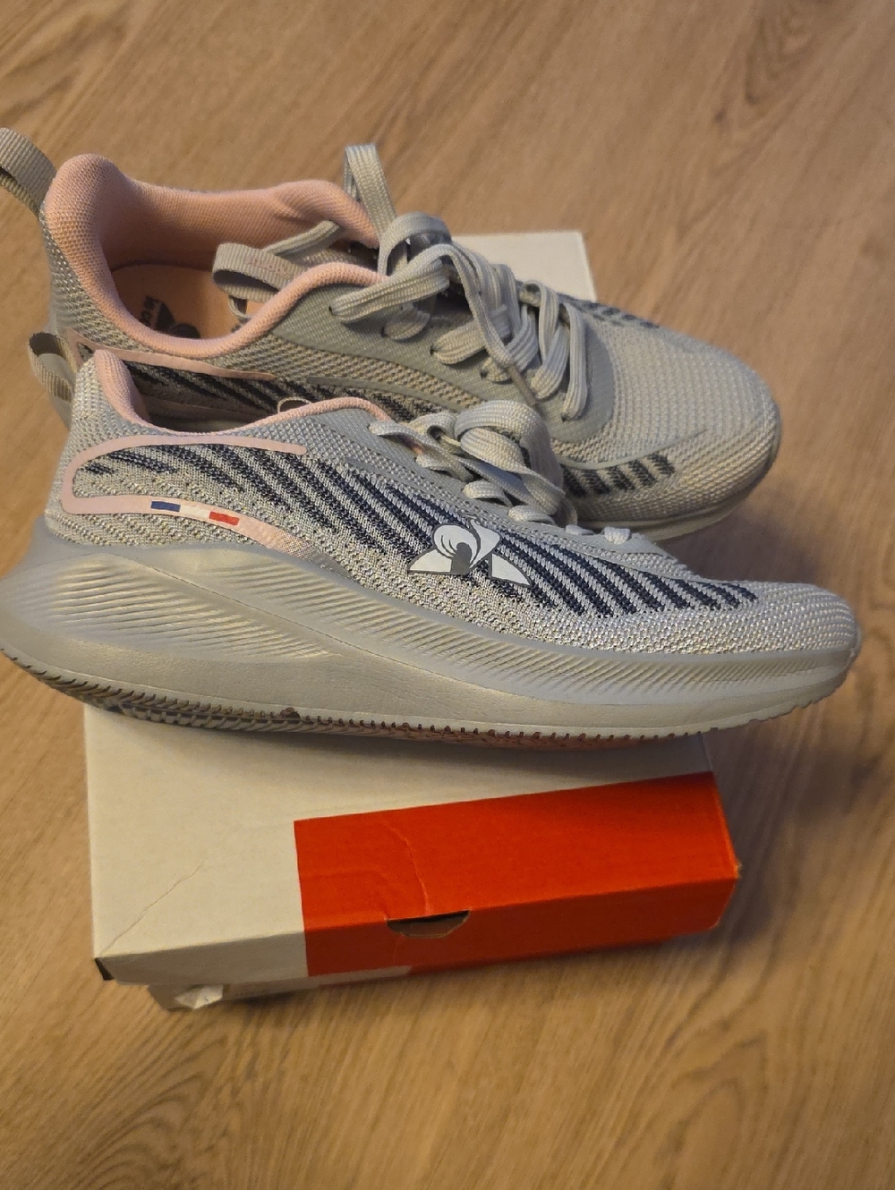 Le Coq Sportif Grey & Pink Run Paris WMS Sneakers